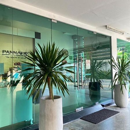 Pannapat Place Banguecoque Exterior foto